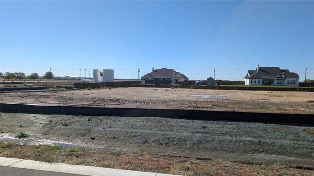 183 Lavish Lane, Lorena, TX 76655