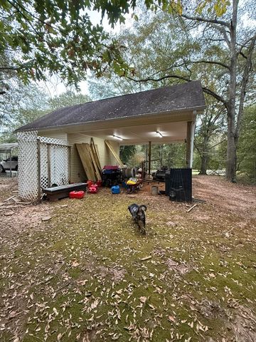 1216 Fern Road, Woodbury, GA 30293