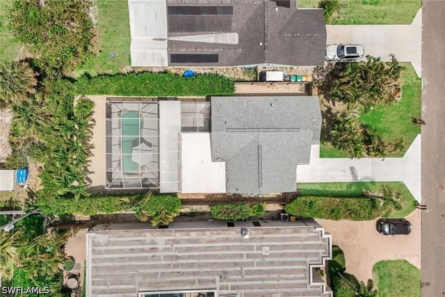 779 98th AVE N, Naples, FL 34108