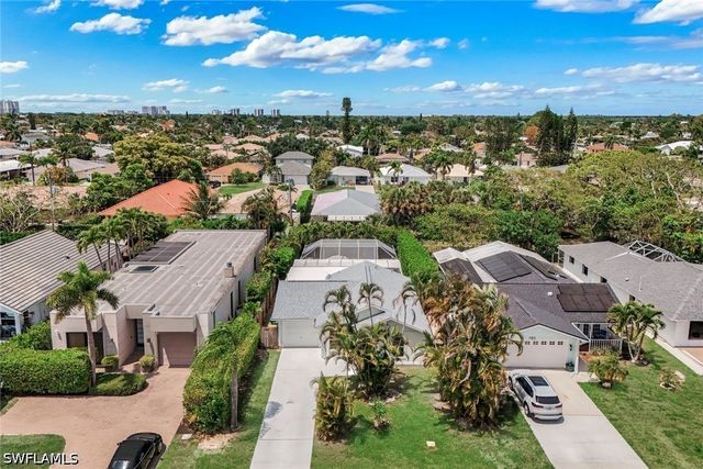 779 98th AVE N, Naples, FL 34108