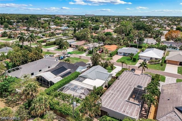 779 98th AVE N, Naples, FL 34108