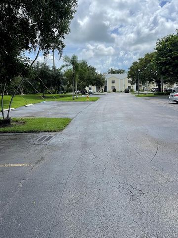 1100 Constitution Dr 1100-C, Homestead, FL 33034