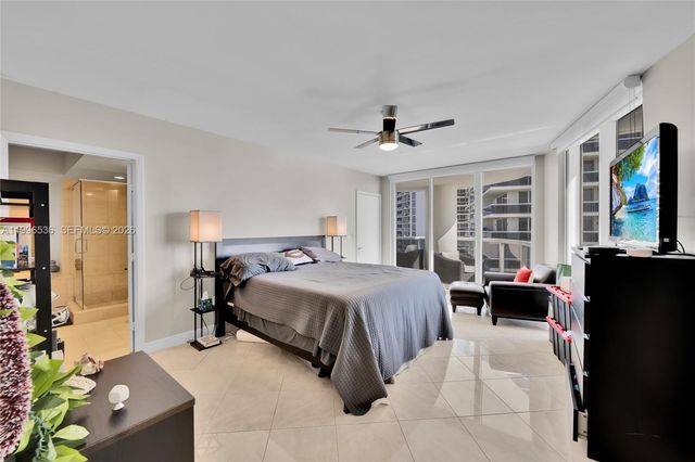 1850 S Ocean Dr 3510, Hallandale Beach, FL 33009