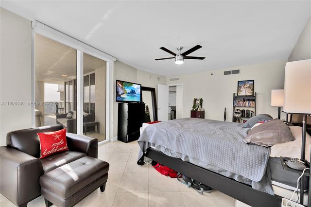 1850 S Ocean Dr 3510, Hallandale Beach, FL 33009