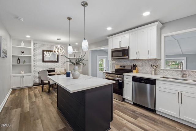 829 Greenwich Street, Raleigh, NC 27610