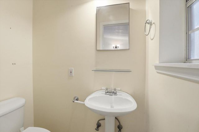 11 PATRICIA ROAD, Yankeetown, FL 34498