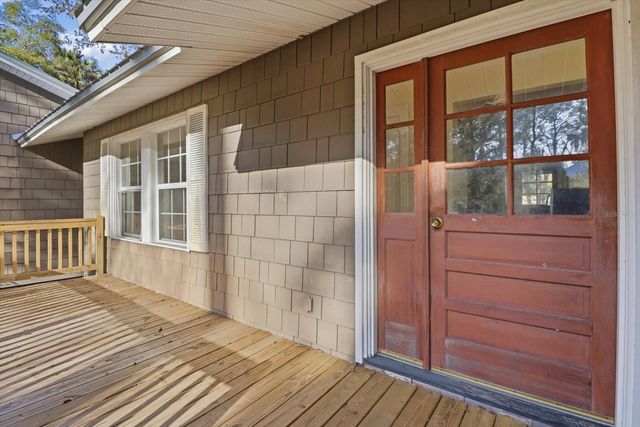 11 PATRICIA ROAD, Yankeetown, FL 34498