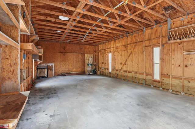 11 PATRICIA ROAD, Yankeetown, FL 34498