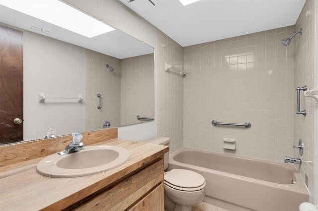 2216 OAK WIND DRIVE, Holiday, FL 34691