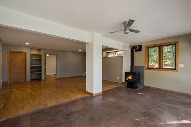 32 Wilowa Lane, Santa Fe, NM 87505