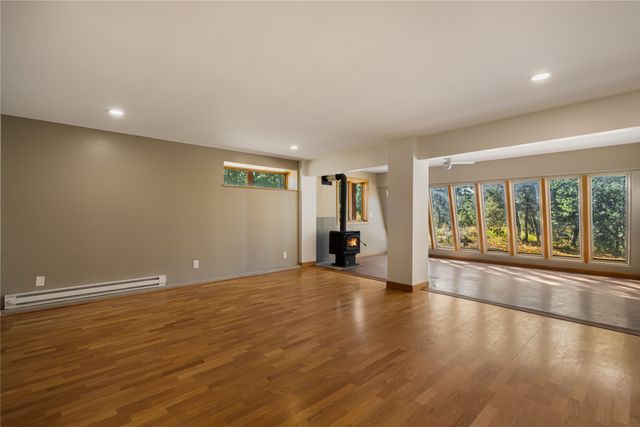 32 Wilowa Lane, Santa Fe, NM 87505