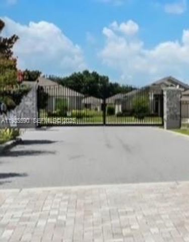 8240 Campbell Crossing, Lakeland, FL 33810