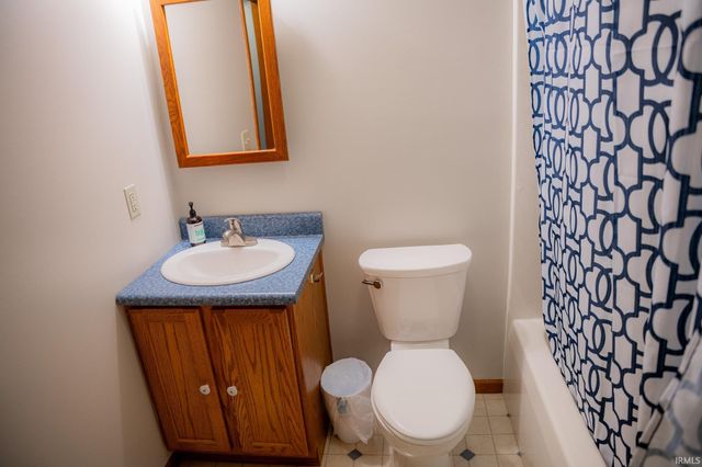 3395 N 600 E Road, Warsaw, IN 46582