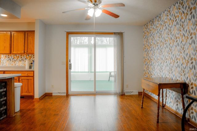 3395 N 600 E Road, Warsaw, IN 46582