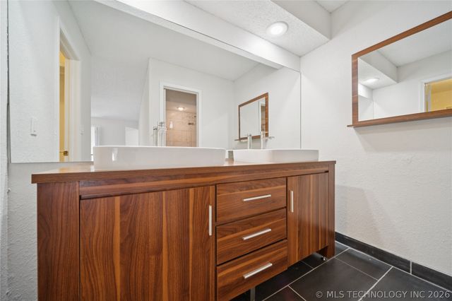 2948 E 84th Street 39, Tulsa, OK 74137