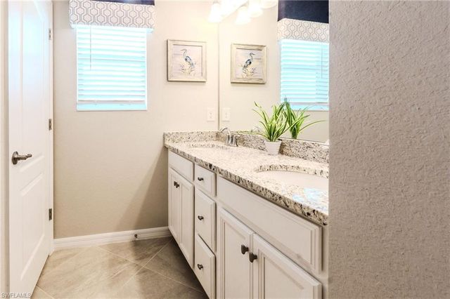 3263 Hampton BLVD, Alva, FL 33920