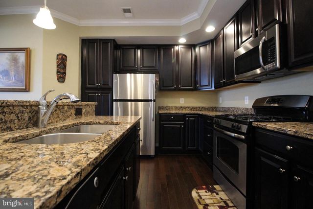 7332 BRUNSON, Gainesville, VA 20155