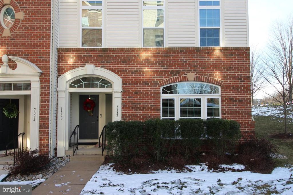 7332 BRUNSON, Gainesville, VA 20155