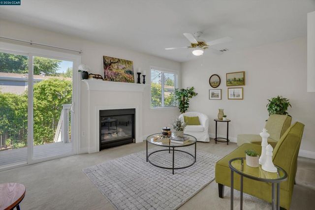 3190 Castro St, Martinez, CA 94553