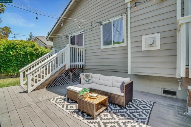 3190 Castro St, Martinez, CA 94553