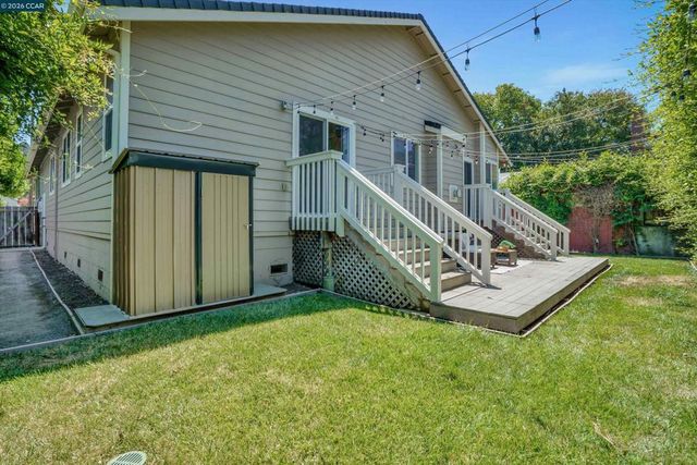 3190 Castro St, Martinez, CA 94553