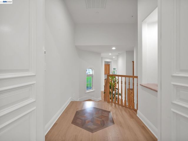 46890 Rancho Higuera Rd, Fremont, CA 94539