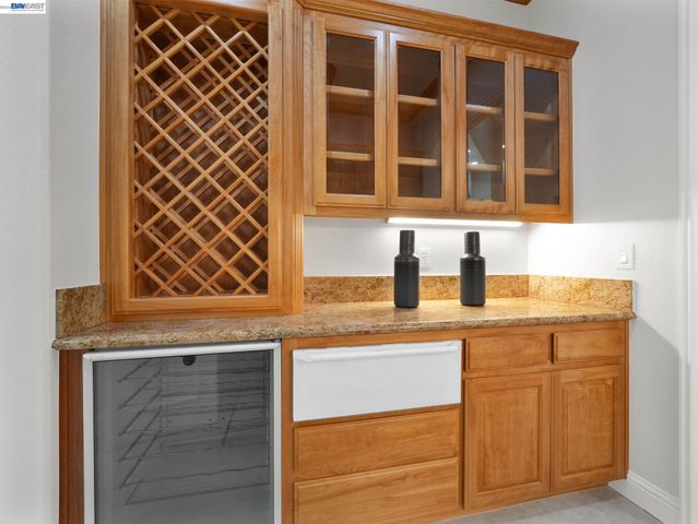 46890 Rancho Higuera Rd, Fremont, CA 94539