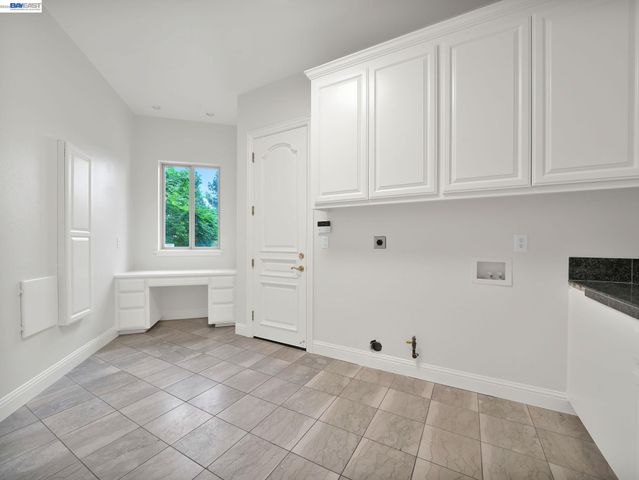 46890 Rancho Higuera Rd, Fremont, CA 94539