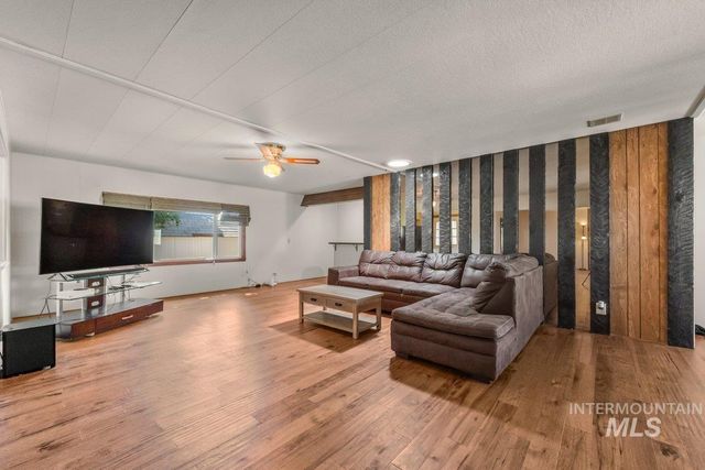 700 E Fairview #172, Meridian, ID 83642