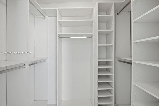 1658 Bay Rd 703, Miami Beach, FL 33139