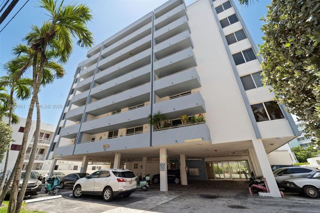 1658 Bay Rd 703, Miami Beach, FL 33139