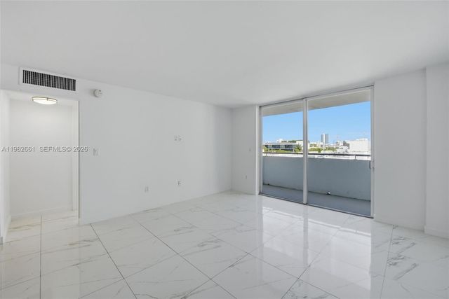 1658 Bay Rd 703, Miami Beach, FL 33139