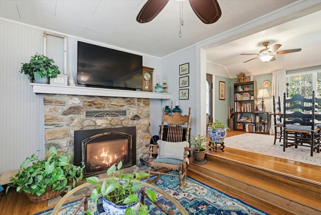 749 Gold Flat Rd, Nevada City, CA 95959