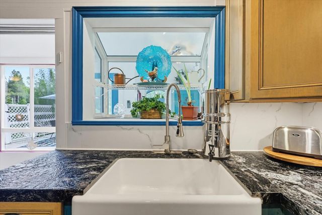 749 Gold Flat Rd, Nevada City, CA 95959