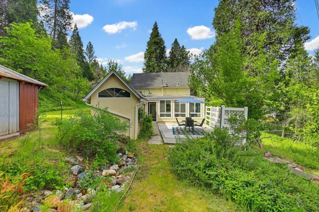 749 Gold Flat Rd, Nevada City, CA 95959