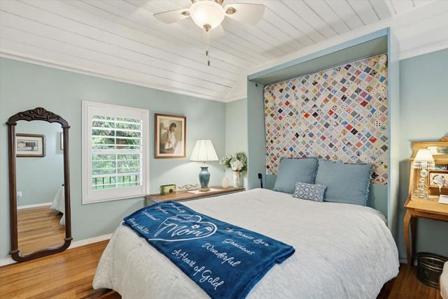 749 Gold Flat Rd, Nevada City, CA 95959