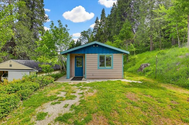 749 Gold Flat Rd, Nevada City, CA 95959