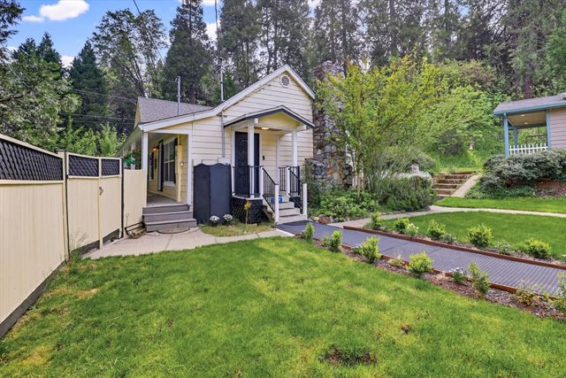 749 Gold Flat Rd, Nevada City, CA 95959