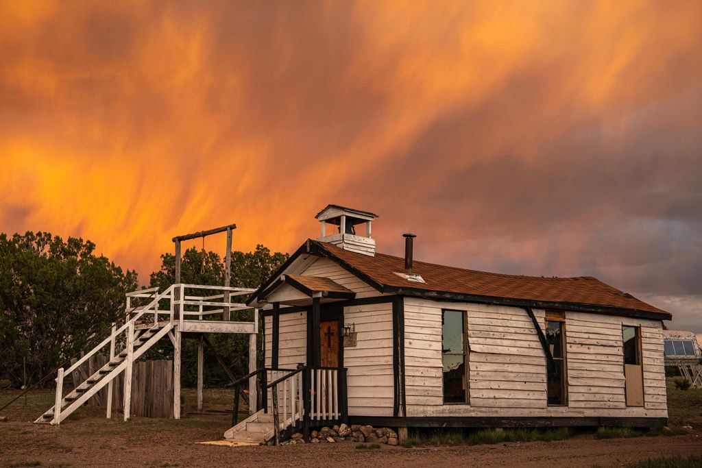 Image 11 of property listing at 39 High Plns Drive, Datil, NM 87821