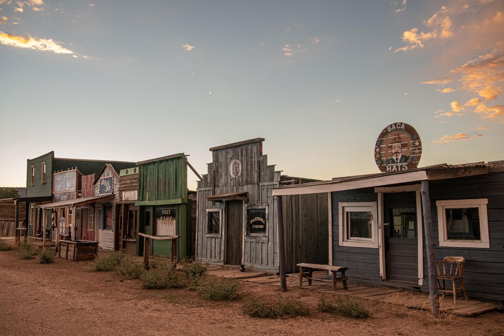 Image 16 of property listing at 39 High Plns Drive, Datil, NM 87821