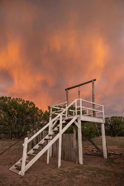 Image 19 of property listing at 39 High Plns Drive, Datil, NM 87821