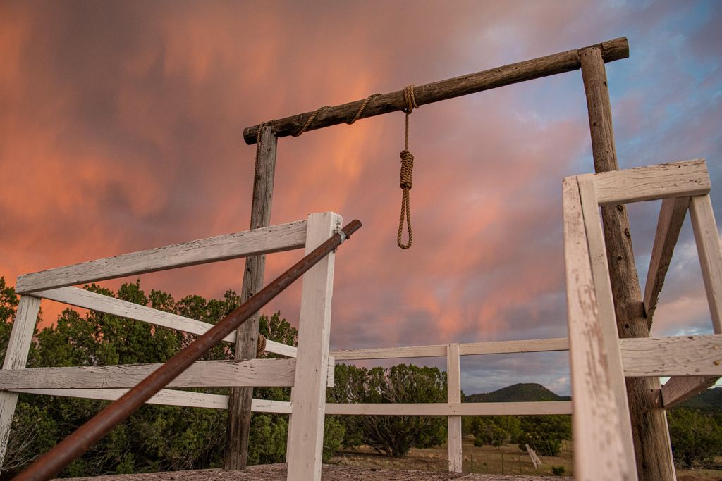 Image 21 of property listing at 39 High Plns Drive, Datil, NM 87821