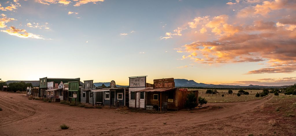 Image 22 of property listing at 39 High Plns Drive, Datil, NM 87821