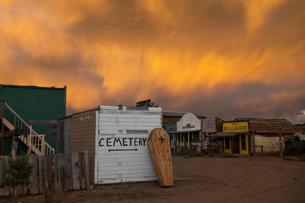 Image 5 of property listing at 39 High Plns Drive, Datil, NM 87821