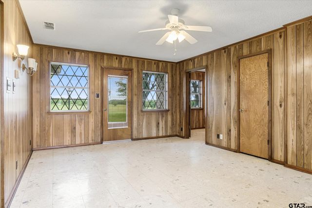 903 VZ County Road 1602, Grand Saline, TX 75140