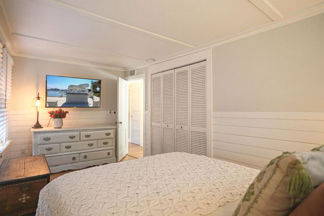 249 Charlotte St, St Augustine, FL 32084