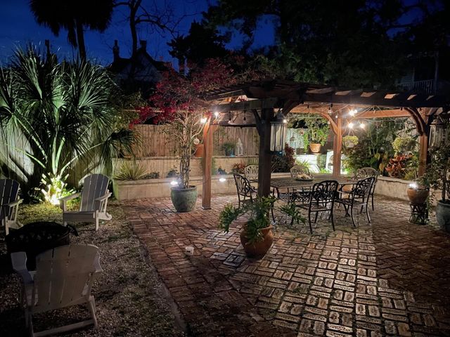 249 Charlotte St, St Augustine, FL 32084