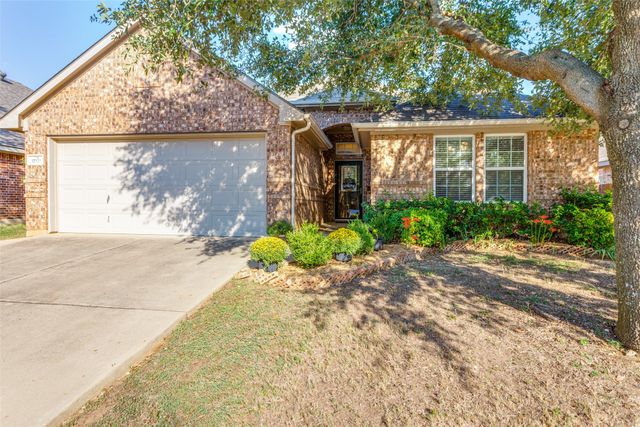 12131 Rowsley Lane, Burleson, TX 76028