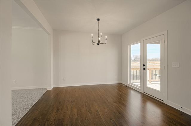 6118 NE 118th Street, Kansas City, MO 64156
