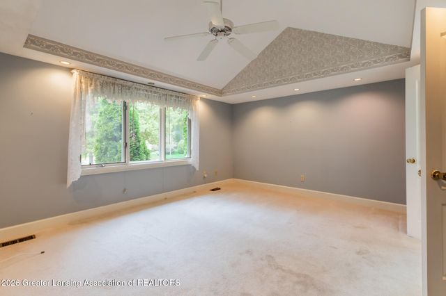 2855 Shadow Wood Drive, Holt, MI 48842
